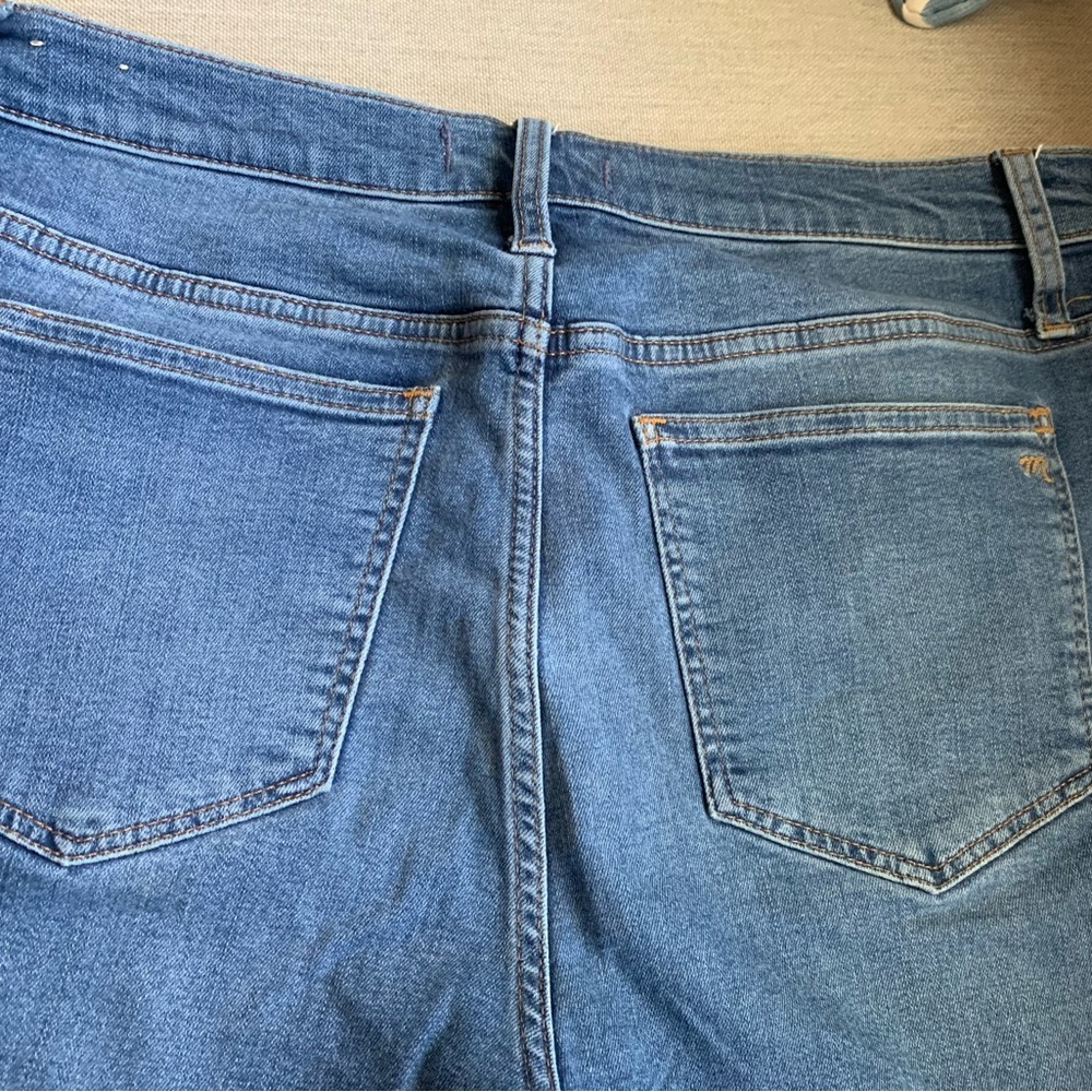 Madewell Women's Blue Jeans - Picture 4 of 5